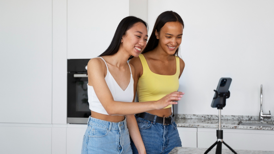 What Businesses Should Know About TikTok. Girls Doing Viral TikTok Video